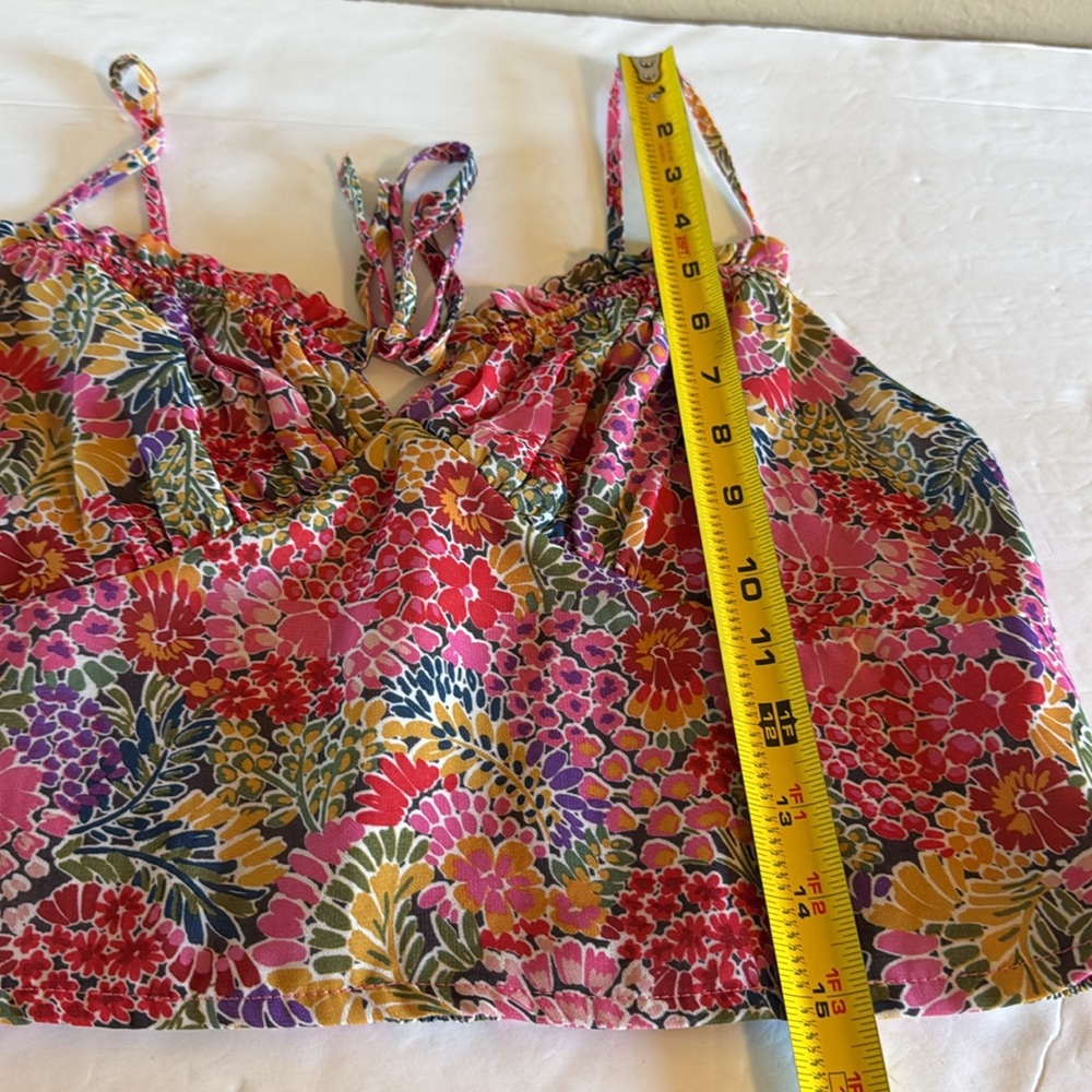 Azoe Women’s Floral Cropped Top Spaghetti straps- Size Large - Picture 6 of 10